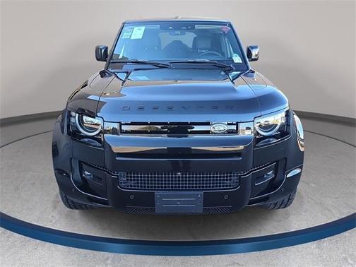 2026 Land Rover Defender 110 X-Dynamic SE