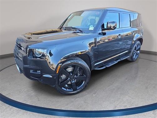 2026 Land Rover Defender 110 V8