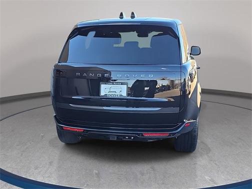 2026 Land Rover Range Rover P530 SE 7 Seat