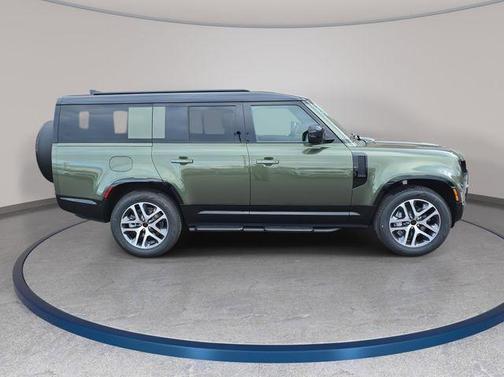 Woolstone Green 2026 Land Rover Defender 130 X-Dynamic SE