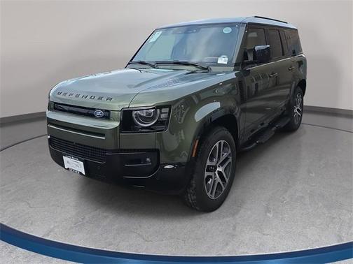 2026 Land Rover Defender 130 X-Dynamic SE