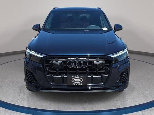 Waitomo Blue Metallic 2025 Audi Q7 45 Premium Plus