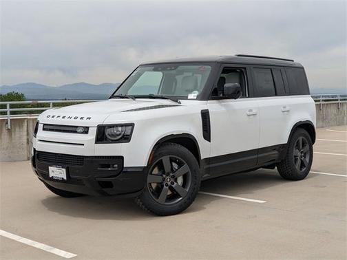 2025 Land Rover Defender P400 X-Dynamic SE
