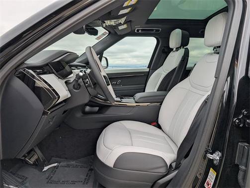 2025 Land Rover Range Rover Sport P460 Dynamic SE