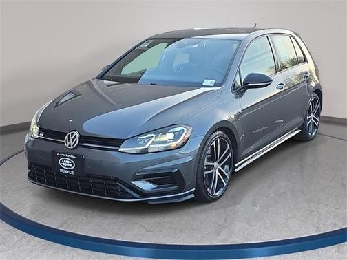 2018 Volkswagen Golf R 2.0T w/DCC & Navigation