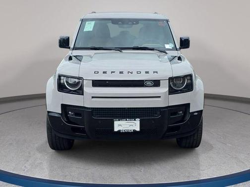 Borasco Grey 2026 Land Rover Defender P400 X-Dynamic SE