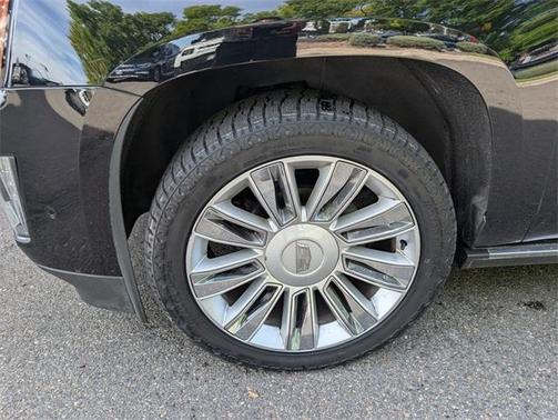 2019 Cadillac Escalade Platinum