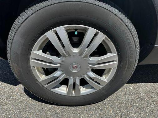 Gray Flannel Metallic 2013 Cadillac SRX Luxury Collection
