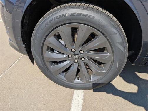 2025 Land Rover Discovery Sport S