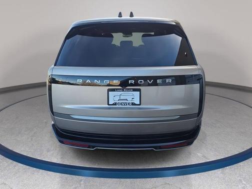 2026 Land Rover Range Rover P530 SE 7 Seat