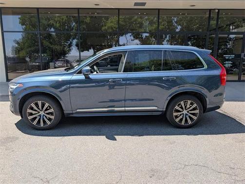 2022 Volvo XC90 T6 Inscription 6 Passenger