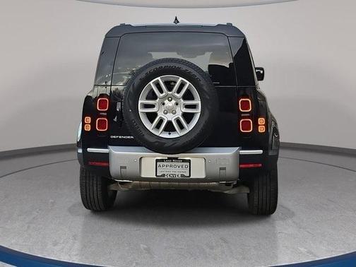 2025 Land Rover Defender P300