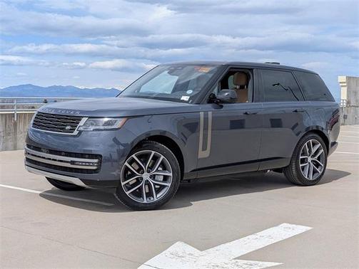 2025 Land Rover Range Rover P550e SE