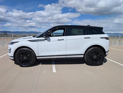 2026 Land Rover Range Rover Evoque Dynamic SE