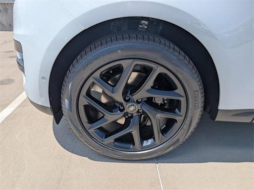 2025 Land Rover Range Rover Sport P360 SE