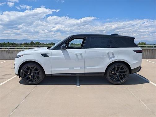 2025 Land Rover Range Rover Sport P360 SE