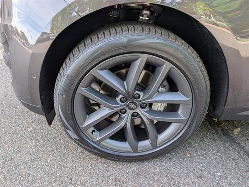 2025 Land Rover Range Rover Sport P360 SE