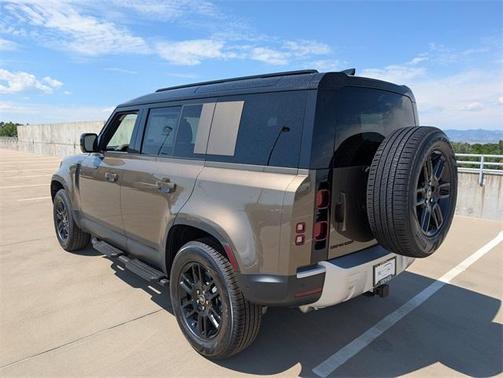 2025 Land Rover Defender P300
