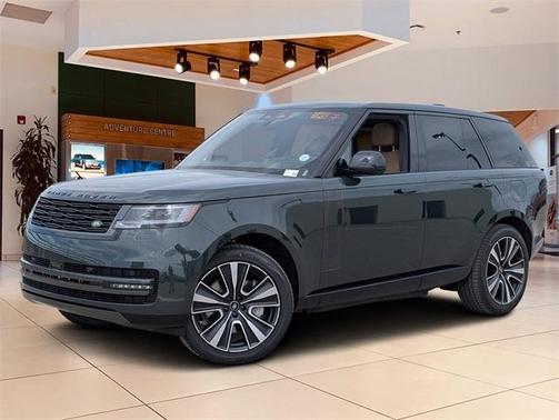 2025 Land Rover Range Rover P550e SE