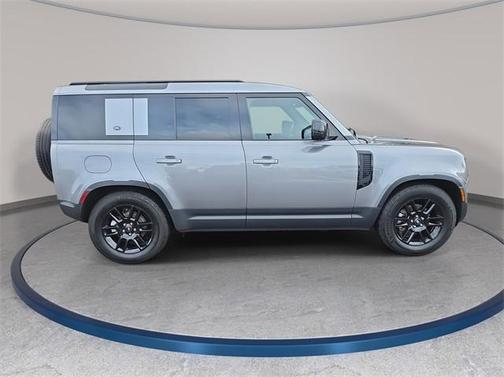 2024 Land Rover Defender P300