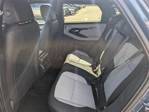 2026 Land Rover Range Rover Evoque Dynamic SE