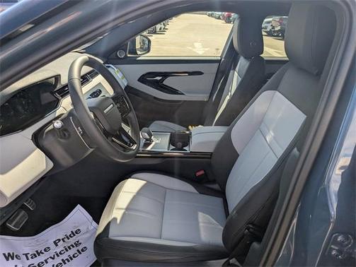 2026 Land Rover Range Rover Evoque Dynamic SE