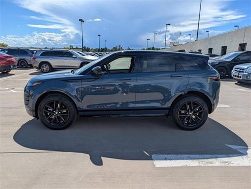 2026 Land Rover Range Rover Evoque Dynamic SE