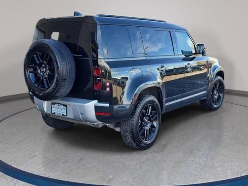 2025 Land Rover Defender P300