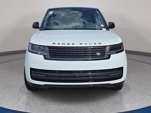 Fuji White 2026 Land Rover Range Rover P400 SE