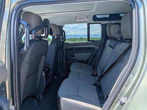 2025 Land Rover Defender P300