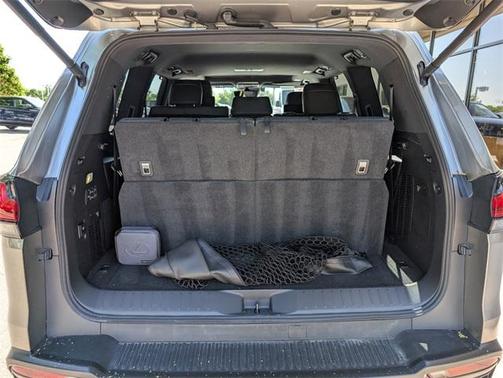 2022 Lexus LX 600 Luxury