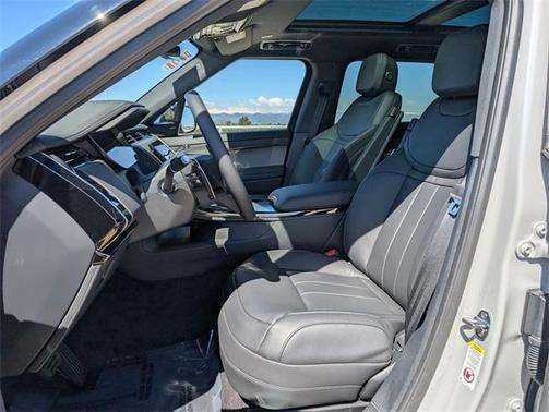 2025 Land Rover Range Rover Sport P360 S