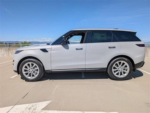 2025 Land Rover Range Rover Sport P360 S