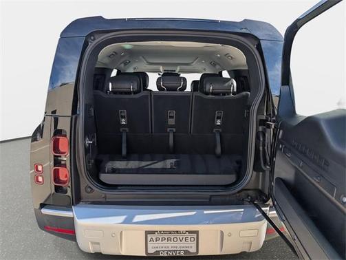 2025 Land Rover Defender P300 S