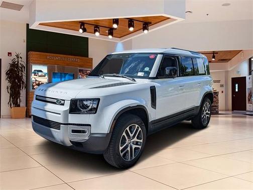 2025 Land Rover Defender P400 S