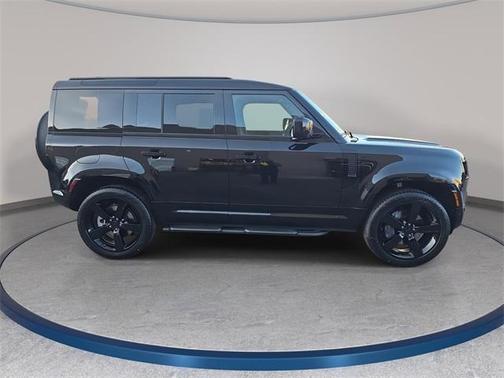 2026 Land Rover Defender P400 X-Dynamic SE