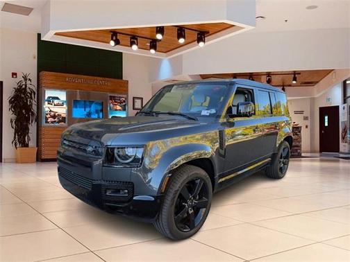 2025 Land Rover Defender P525 V8