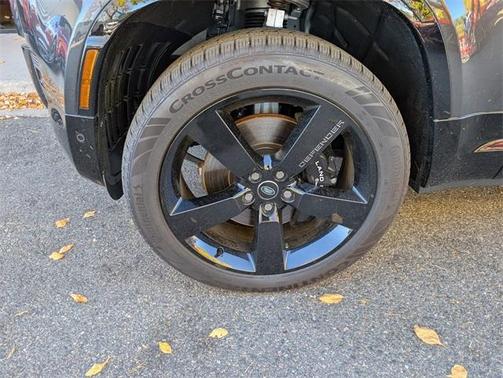 2025 Land Rover Defender P525 V8