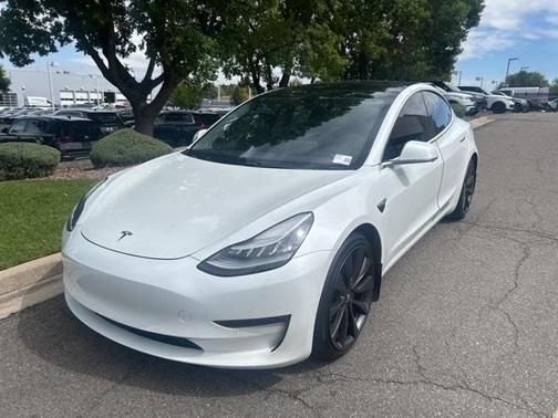 2020 Tesla Model 3 Performance