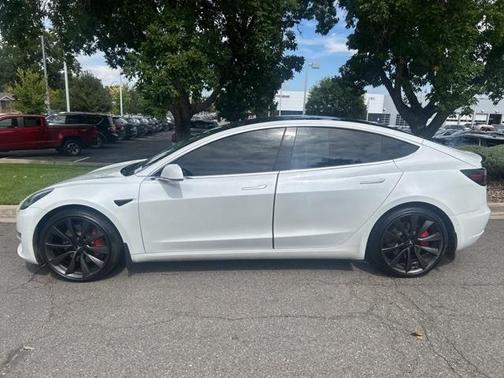 2020 Tesla Model 3 Performance