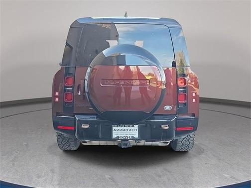 2023 Land Rover Defender X-Dynamic SE