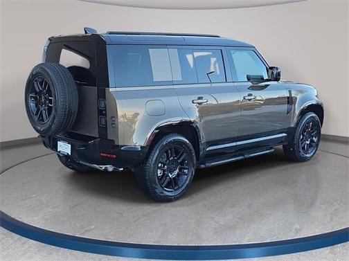 2026 Land Rover Defender 110 X-Dynamic SE