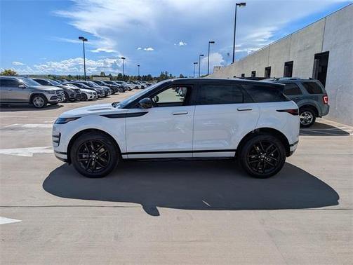 2026 Land Rover Range Rover Evoque Dynamic SE