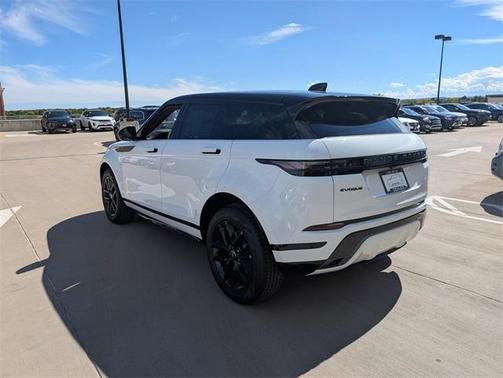 2026 Land Rover Range Rover Evoque Dynamic SE