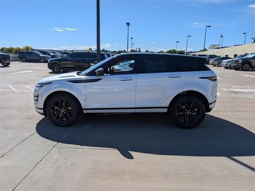 2026 Land Rover Range Rover Evoque Dynamic SE