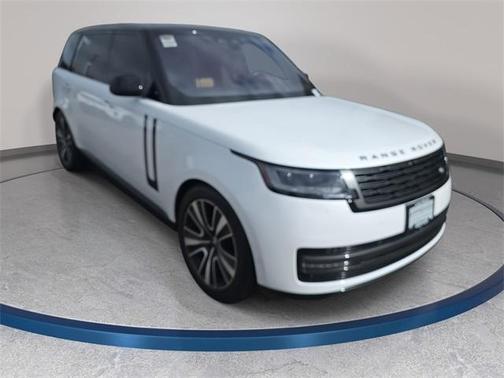 2023 Land Rover Range Rover P530 SE