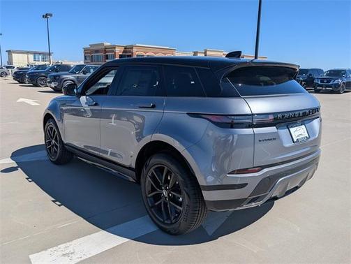 2026 Land Rover Range Rover Evoque Dynamic SE