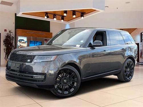 2025 Land Rover Range Rover P530 SE