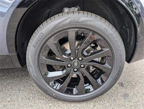 2024 Land Rover Discovery Sport Dynamic SE