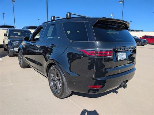 2022 Land Rover Discovery P360 R-Dynamic S